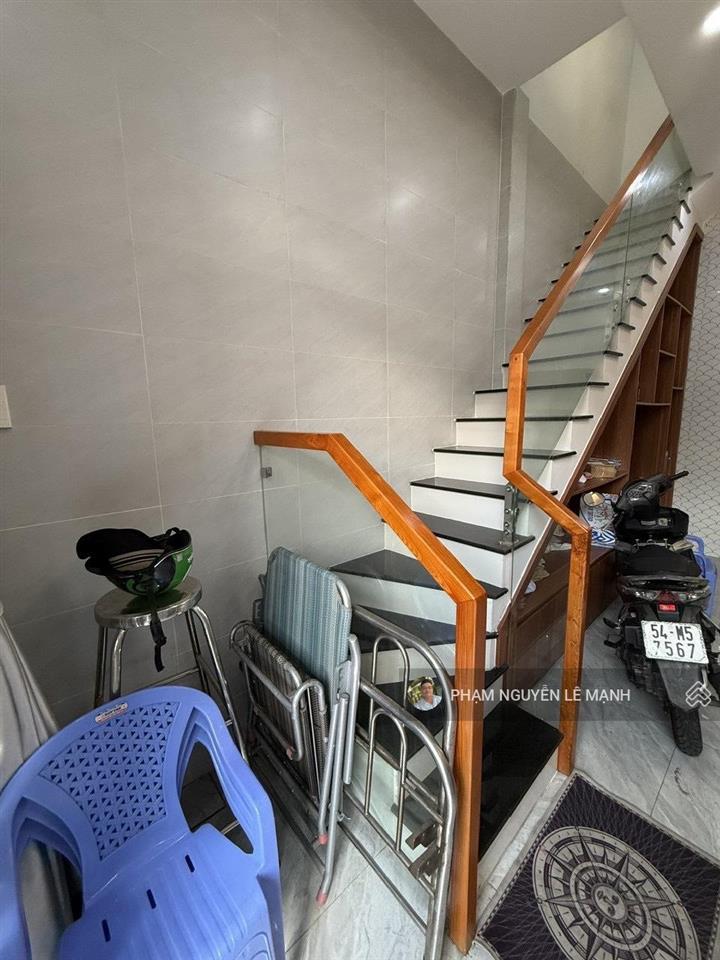 Bán nhà đường số 8 bhha bình tân hxh 5m 36m2(4x9) 2 tầng 2pn 2wc 3,85t