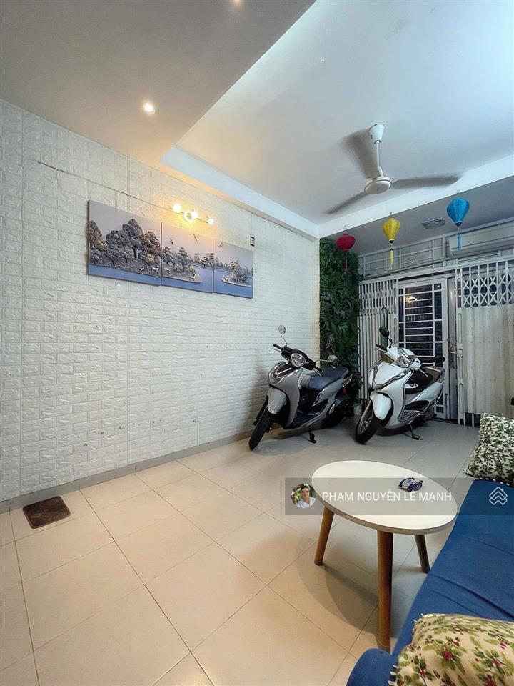Bán nhà cmt8 p5 tân bình hxh 4 tầng  37,2m2(3,4x12,2)  6,2t tl