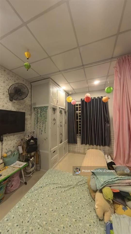 Bán nhà cmt8 p5 tân bình hxh 4 tầng  37,2m2(3,4x12,2)  6,2t tl