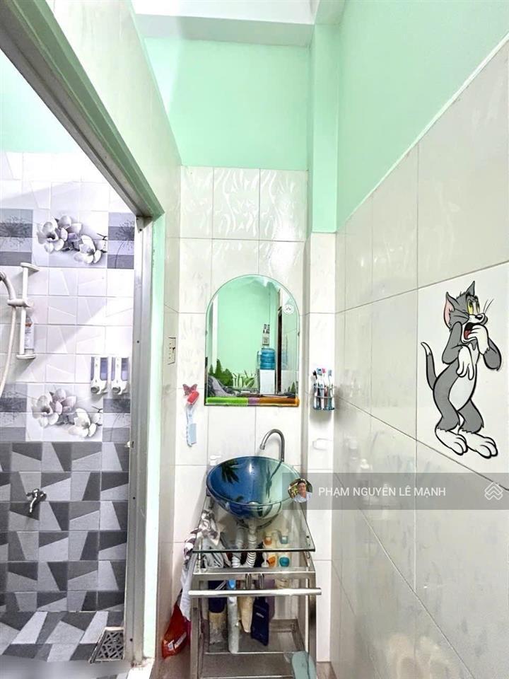 Bán nhà âu cơ p10 tân bình hxh 49m(4x11) nở hậu 4.85  4 tầng  7,8t