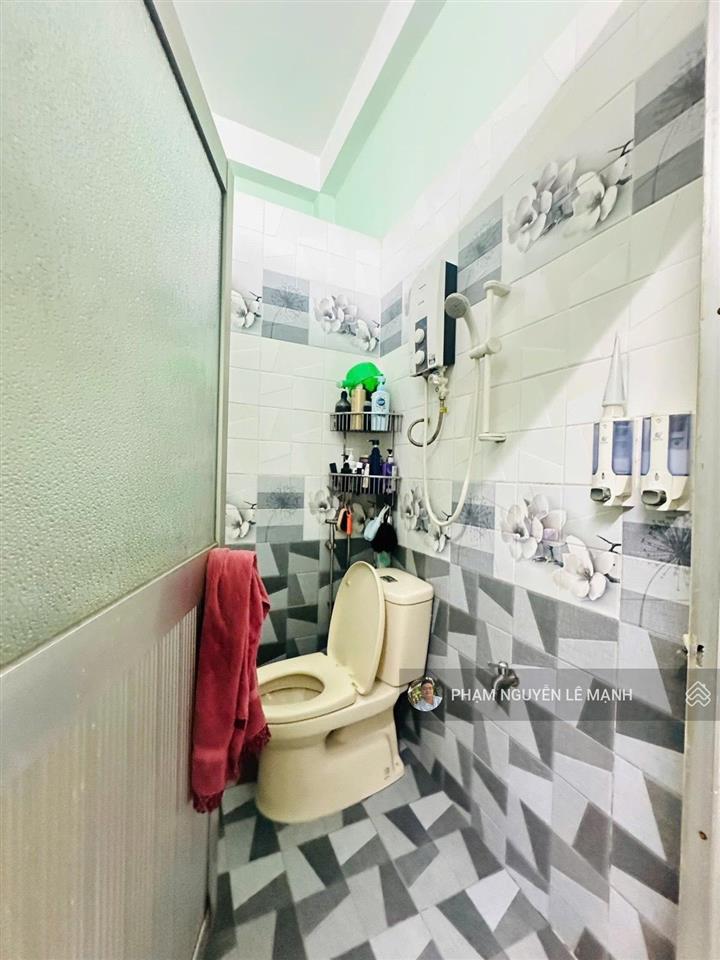 Bán nhà âu cơ p10 tân bình hxh 49m(4x11) nở hậu 4.85  4 tầng  7,8t