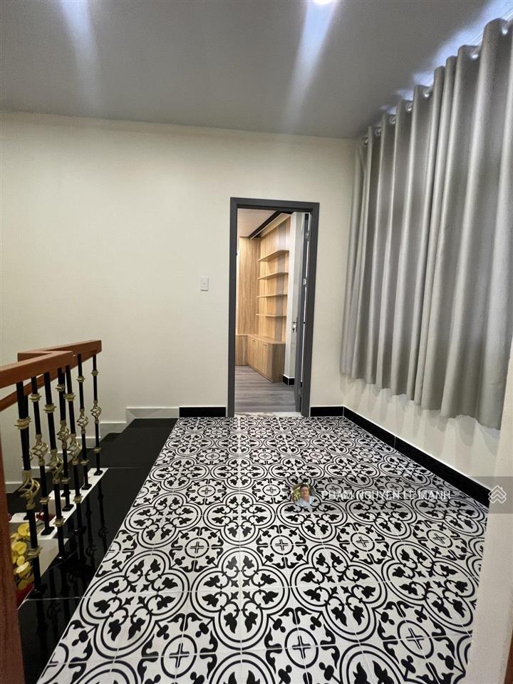 Tứ hải sát bên quận 10  ngay khu đất thánh  bắc hải  lý thường kiệt full nt 6,7t 72m2 nở hậu 6m
