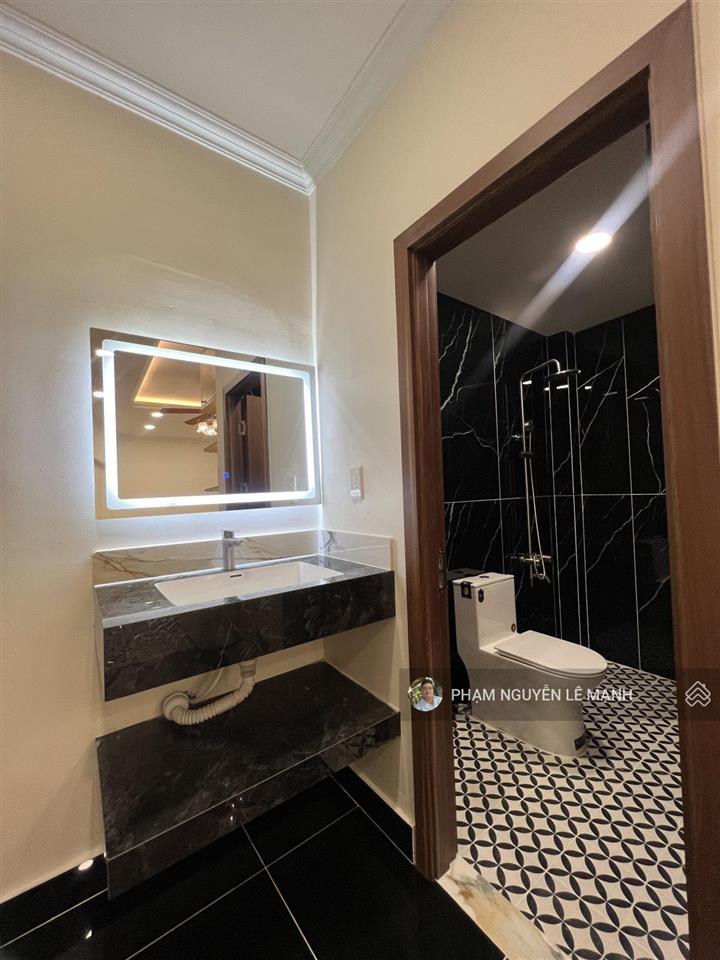 Tứ hải sát bên quận 10  ngay khu đất thánh  bắc hải  lý thường kiệt full nt 6,7t 72m2 nở hậu 6m