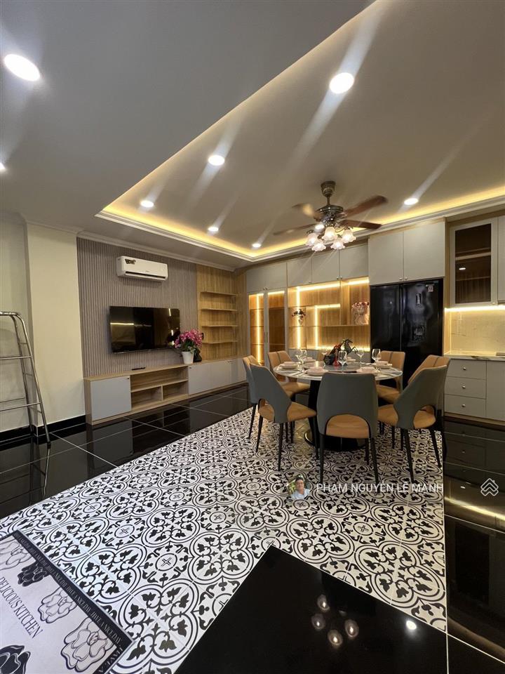 Tứ hải sát bên quận 10  ngay khu đất thánh  bắc hải  lý thường kiệt full nt 6,7t 72m2 nở hậu 6m