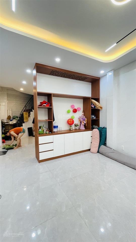 Bán nhà phú hòa p.8 tân bình 2 tầng 2pn 2wc 40m 5,4 tỷ tl