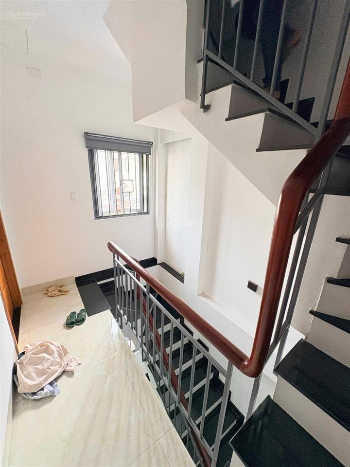 Bán nhà tứ hải p.6 tân bình lô góc mặt tiền kinh doanh 5 tầng 40m2