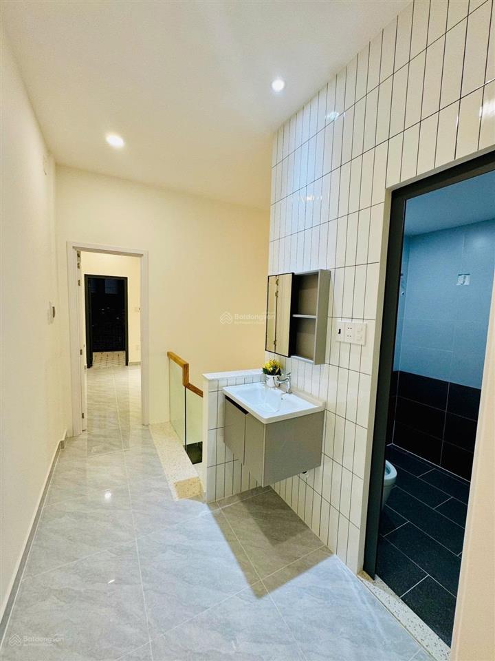 Bán nhà minh phụng p.9 q.11 gần cư xá lữ gia 45m² 2 tầng 3pn 6.79t tl