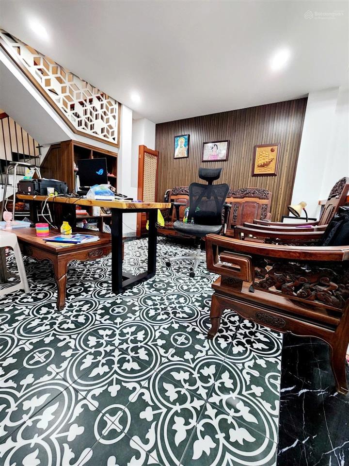 Bán nhà âu cơ  p.9  tân bình  xe hơi tới nhà  gần cư xá lữ gia  50m2  5 tầng  9.8t tl