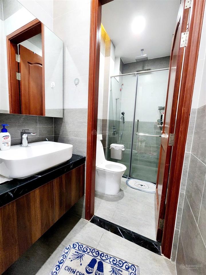 Bán nhà âu cơ  p.9  tân bình  xe hơi tới nhà  gần cư xá lữ gia  50m2  5 tầng  9.8t tl
