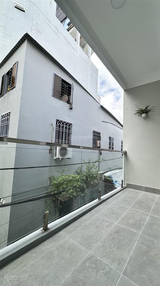 Bán nhà trần văn quang phường bảy hiền tân bình sau 1 căn mặt tiền 2 tầng 42m2 5.89t tl