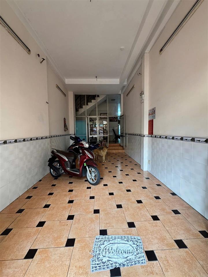 Bán nhà phan xích long, phường đức nhuận hxh 4 tầng 143m2  dòng tiền 30tr/tháng 23,5 tỷ tl