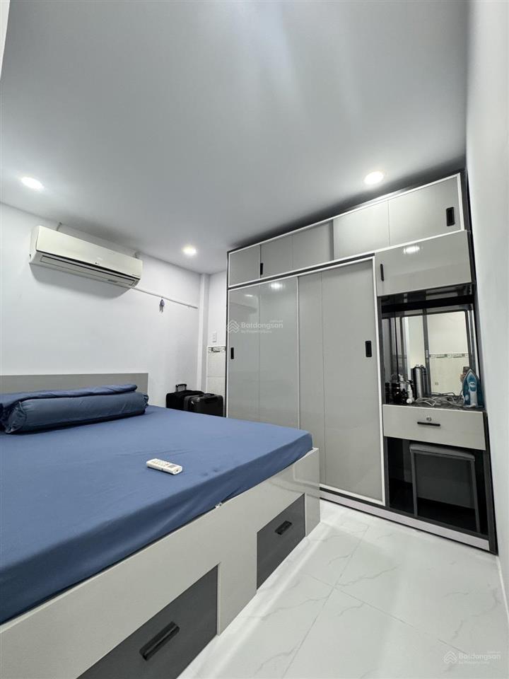 Bán nhà hòa bình phường hòa bình q. 11 hẻm thông lạc long quân 2 tầng 44m2  5.1t tl