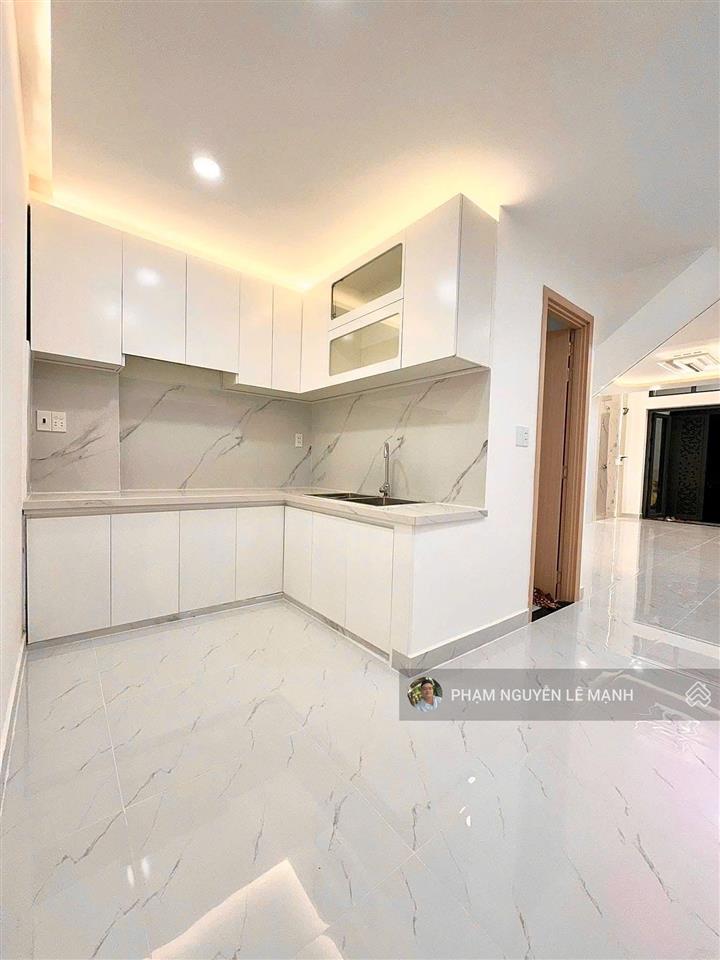 Bán nhà huỳnh thiện lộc  hòa thạnh  tân phú  hẻm thông gần hxh  2 tầng  62,4m²  6,3t tl