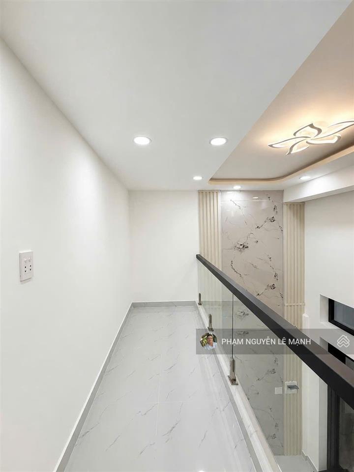 Bán nhà huỳnh thiện lộc  hòa thạnh  tân phú  hẻm thông gần hxh  2 tầng  62,4m²  6,3t tl