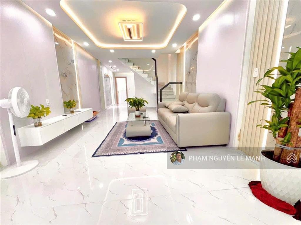 Bán nhà huỳnh thiện lộc  hòa thạnh  tân phú  hẻm thông gần hxh  2 tầng  62,4m²  6,3t tl