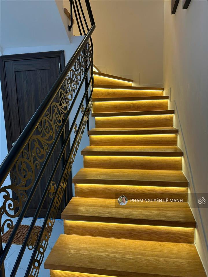 Bán nhà phan đình phùng, p.1, phú nhuận, 4 tầng, 52m², 5pn, full nội thất cao cấp, 9,9t tl