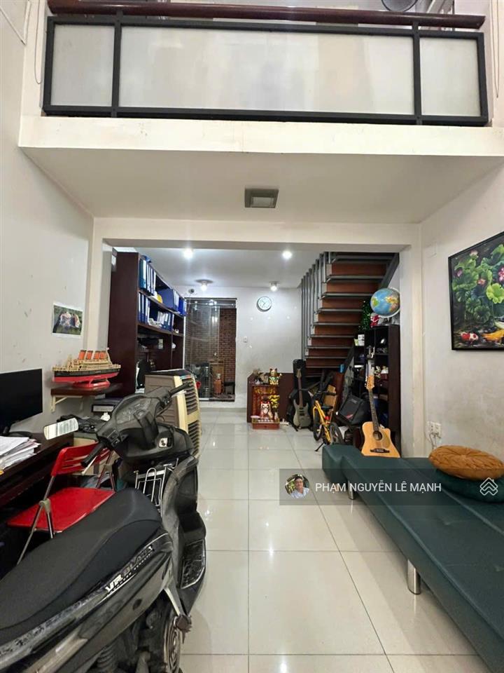 Bán nhà trường chinh p.4 tân bình 4 tầng đúc btct 3pn 3wc  29,2m2(3.5x8.5) 5,3t tl
