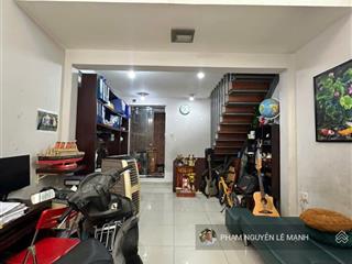 Bán nhà trường chinh p.4 tân bình 4 tầng đúc btct 3pn 3wc  29,2m2(3.5x8.5) 5,3t tl