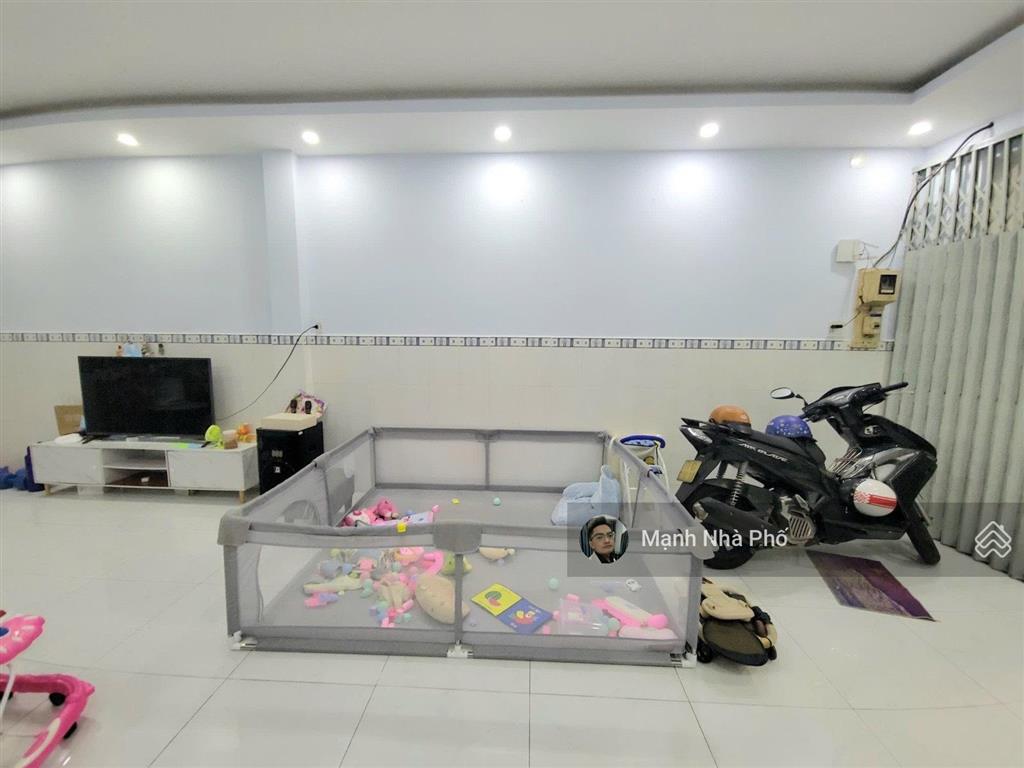 Bán nhà ni sư huỳnh liên, p10, tân bình 44.7m2 (4.1m x 13.3m) 4.55 tỷ tl