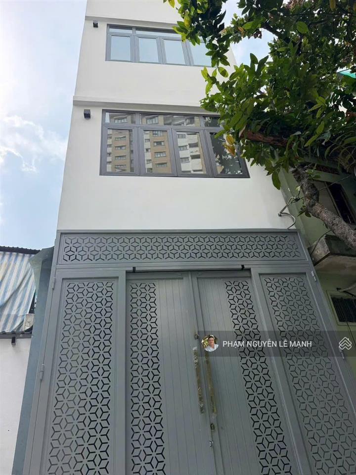 Hxh 6m 24m2 (3,3x7m) 4 tầng 2pn 3wc full nt 5,25t tl lạc long quân p.9 tân bình