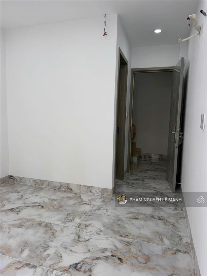 Hxh 6m 24m2 (3,3x7m) 4 tầng 2pn 3wc full nt 5,25t tl lạc long quân p.9 tân bình