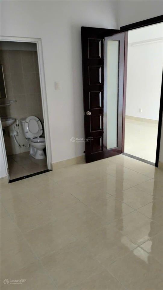Cần cho thuê cc khang gia. 2pn. 2vs giá thuê 7tr nhà trống. thoáng mát sạch sẽ  0971 740 ***
