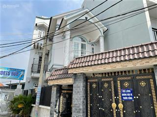Nhà cho thuê nguyên căn gần trung tâm tp thủ đức mới (q2 cũ)