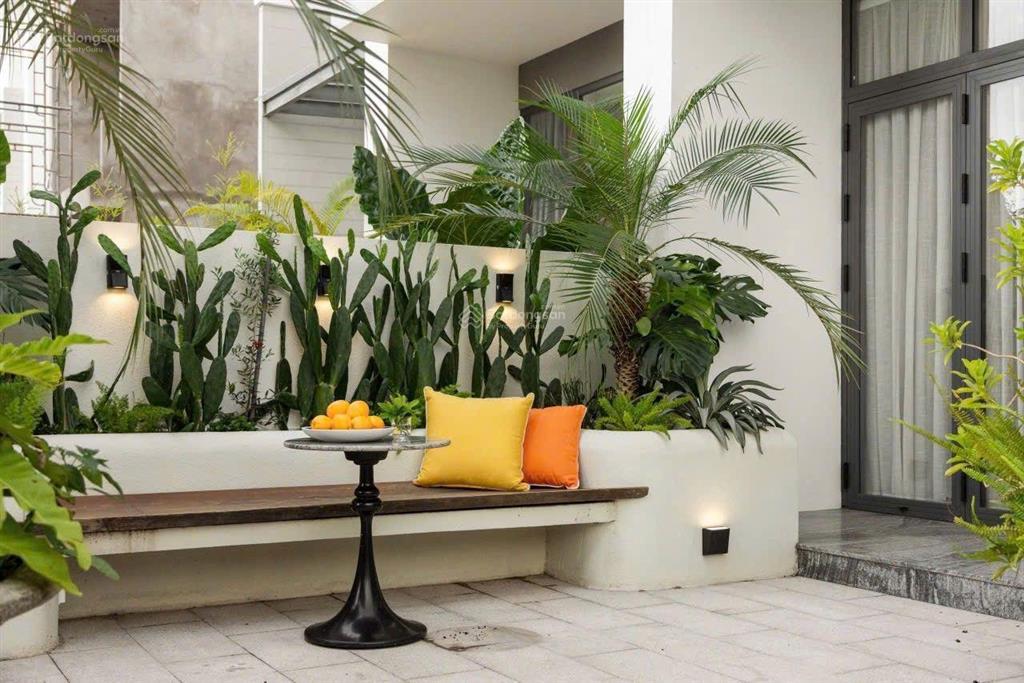 Biệt thự đẳng cấp khu đông sài gòn  kiến trúc thông minh full nội thất pháp 14x17m hầm 4 tầng đẹp