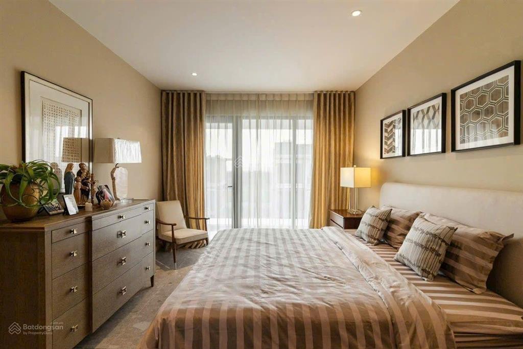 Biệt thự đẳng cấp khu đông sài gòn  kiến trúc thông minh full nội thất pháp 14x17m hầm 4 tầng đẹp