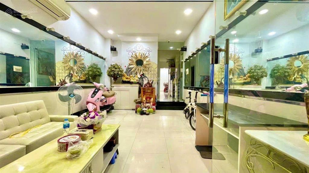 Vỡ nợ bán gấp !! tòa thẩm mỹ mặt tiền quận 1  6 tầng nhà siêu đẹp  chủ thiện chí 26 tỷ bán gấp