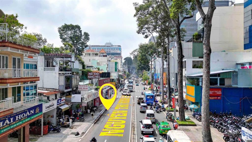 358 triệu/m2 siêu tốt  mặt tiền nguyễn thị minh khai ngay công viên tao đàn  6.3x18m  chỉ 45 tỷ