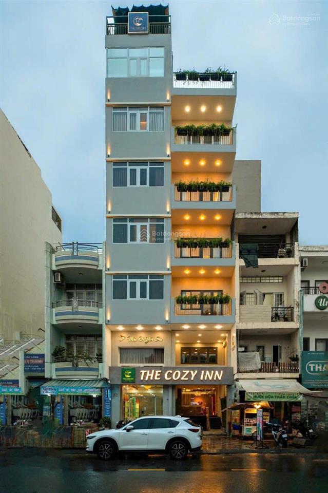 Đối diện dự án nova land bán tòa khách sạn mt cô giang ii 8 tầng ii hđ thuê 160 triệu/tháng ii 38t