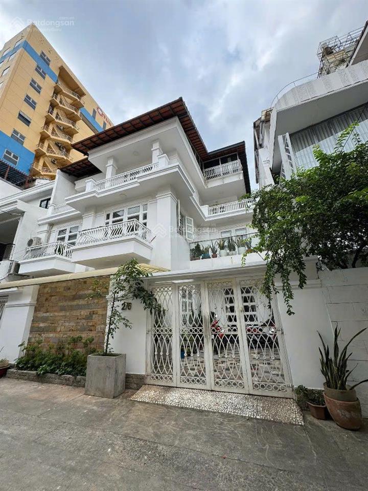 Biệt thự đa kao sài gòn xưa  13 x 16m  3 tầng  sân vườn  hẻm conpound an ninh  41 tỷ bán gấp