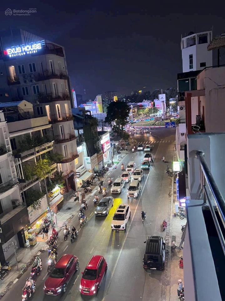 Khách sạn góc 2mt view thảo cầm viên  hđt net 135 triệu/tháng  ngay wink hotel saigon  43 tỷ