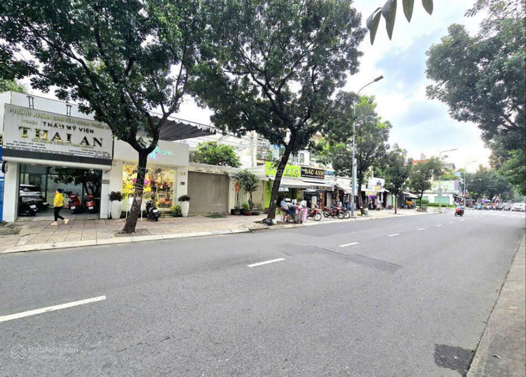 Nợ bank 30 tỷ  bán 38 tỷ  mặt tiền lý chính thắng q3  204.68m2  ctxd mới hầm 9 tầng  giá tốt