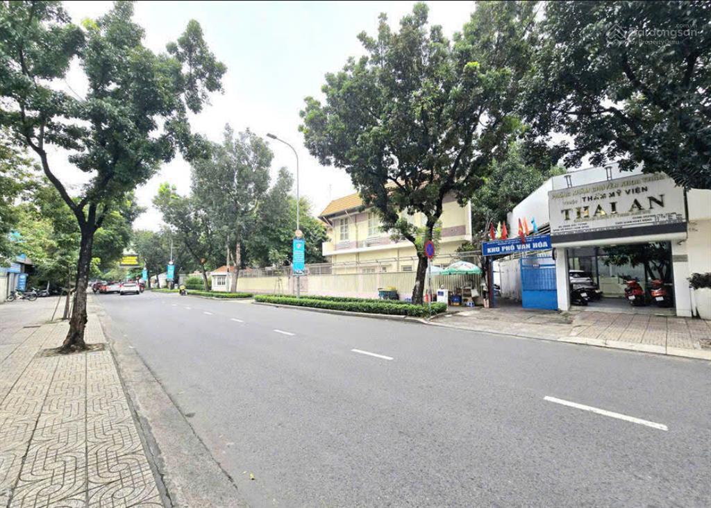 Nợ bank 30 tỷ  bán 38 tỷ  mặt tiền lý chính thắng q3  204.68m2  ctxd mới hầm 9 tầng  giá tốt