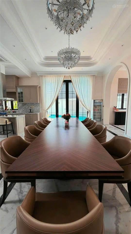 Biệt thự đảo kim cương q2 hồ bơi sân vườn 12x20m  238.1m2  hầm 4 tầng  nhà mới 100%  49 tỷ bán