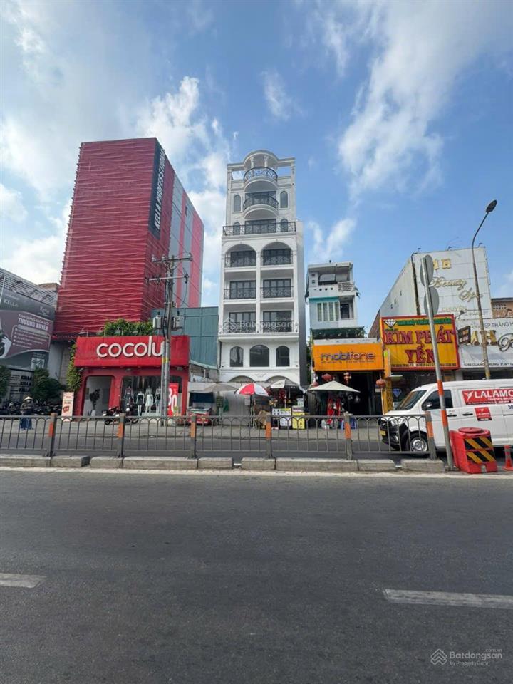 Building mới 100%  hầm 8 tầng  đầy đủ pccc  mặt tiền quang trung (8x30m) 65 tỷ (zalo 0937 699 ***)
