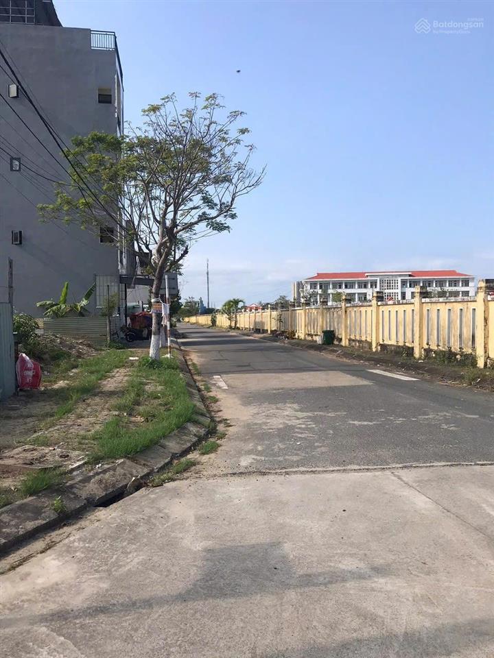 Chính chủ gửi bán đất đa mặn đông 1  gần chợ khuê mỹ  bv nhi 600 giường  sụp hầm