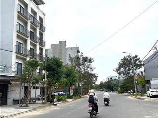 Chào bán lô mt đoàn khuê  nam việt á  dt 125m2  xây căn hộ , viila , cực đẹp