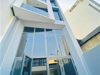 Cho thuê nhà mặt tiền nguyễn văn nguyễn  quận 1  5 tầng có thang máy