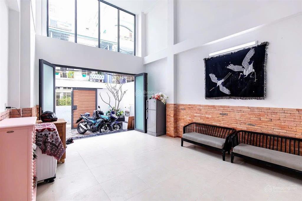 Bán nhà nhà chdv  nguyễn thượng hiền  phú nhuận  97m2 5 tầng