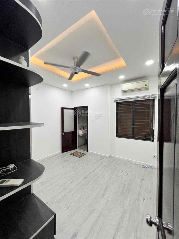 Bán nhà mới  hxh  đào duy anh  phú nhuận  64m2  4 tầng