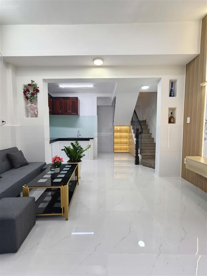 Bán nhà 318/phan văn trị, p11, bình thạnh  2 lầu 4pn