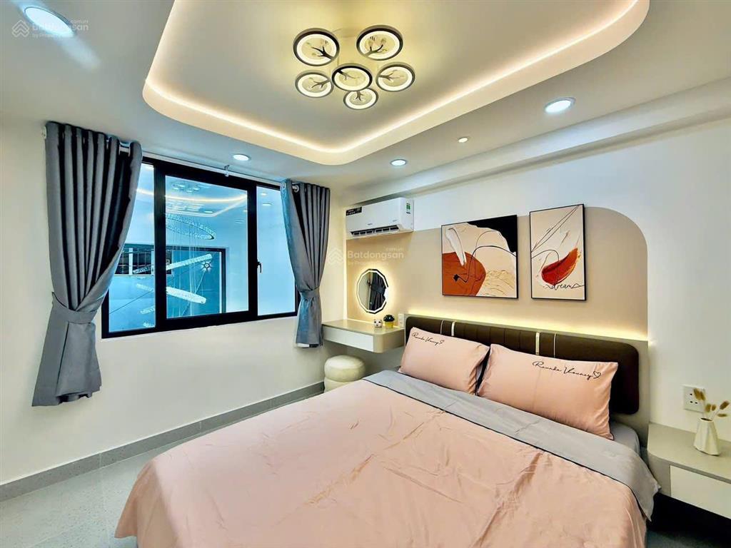 Bán nhà mới xây nguyễn kiệm, thích quảng đức p.4 phú nhuận  3pn 4wc