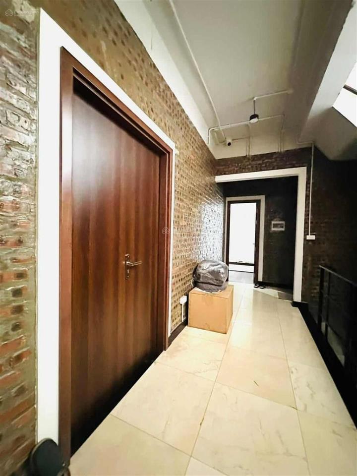 Chính chủ cẩn bán nhanh nhà riêng tại lê trọng tấn, 15 tỷ, 70m2, đẹp, nhiều tiện ích