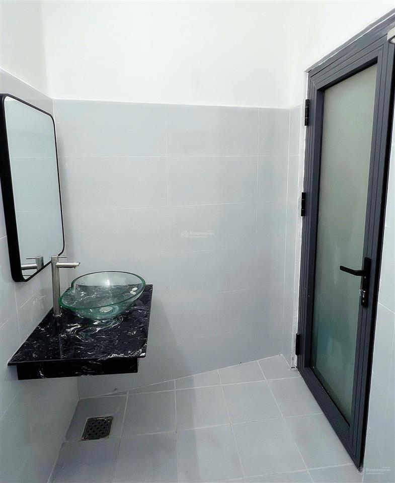 Hàng hiếm còn sót lại đúng 1 căn nguyễn văn quá  q.12  đường xe tải mà dưới 4 tỷ