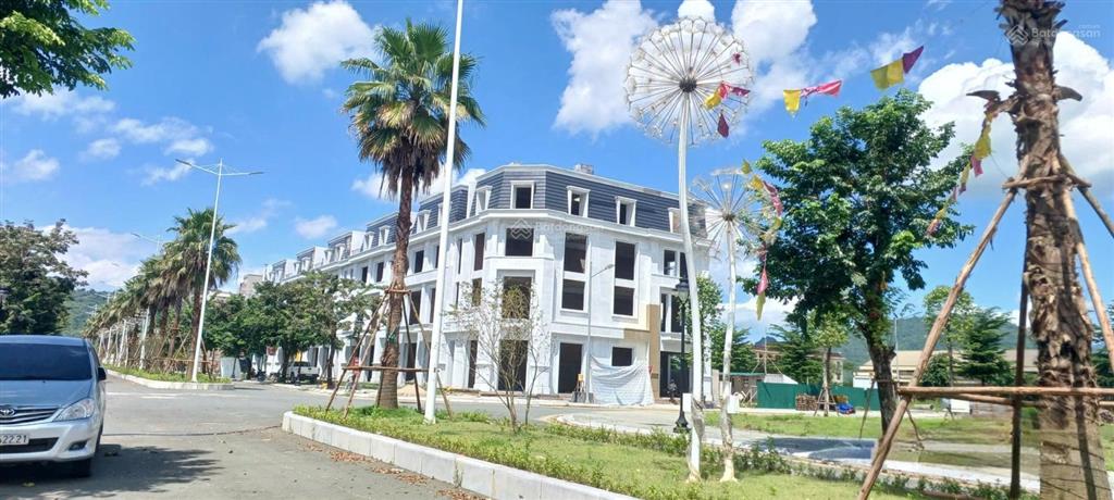 Lô lk giá tốt trong khu vực, chỉ loanh quanh 2,4 tỷ sổ sẵn sang tên, đầu tư đón sóng cực kỳ tốt