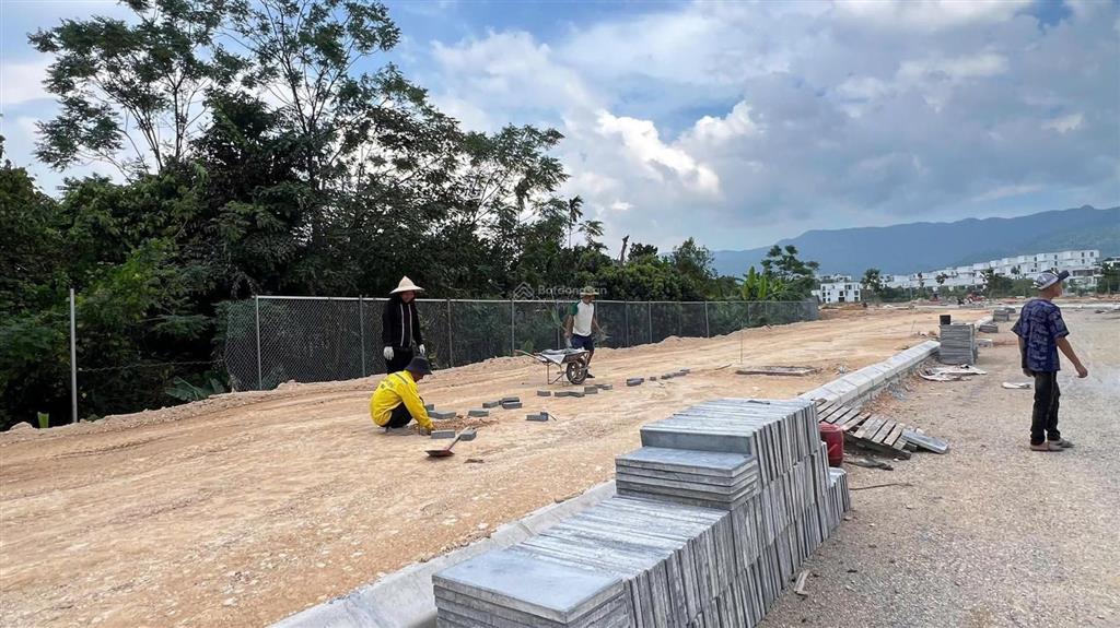 Nổi bật tư f0, sẵn sổ từng lô, toàn vị trí đẹp, giá siêu tốt, bám quy hoạch vành đai 5, ql6 mở rộng