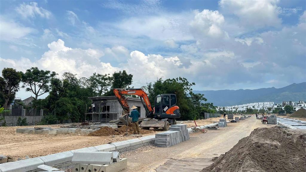 Nổi bật tư f0, sẵn sổ từng lô, toàn vị trí đẹp, giá siêu tốt, bám quy hoạch vành đai 5, ql6 mở rộng